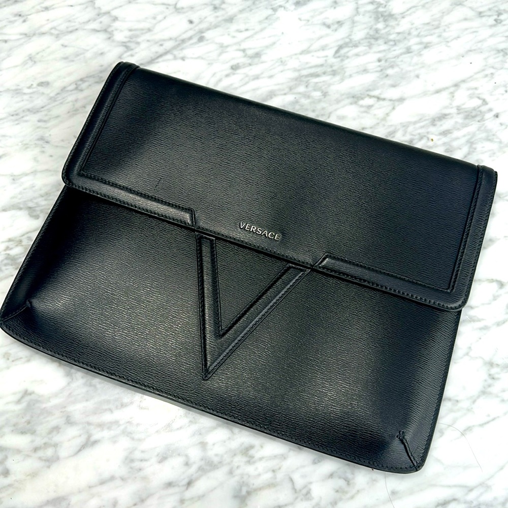 Versace authentic - black leather folio clutch